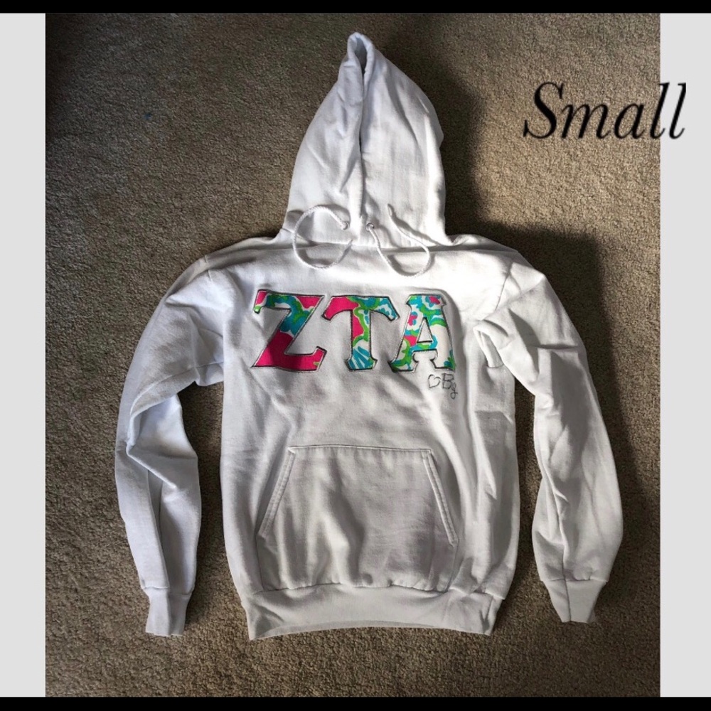 Zeta Tau Alpha ZTA white sweatshirt size small
